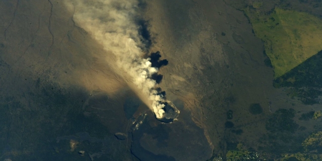 Esplode il Kilauea, paura alle Hawaii Esplode il Kilauea, paura alle Hawaii